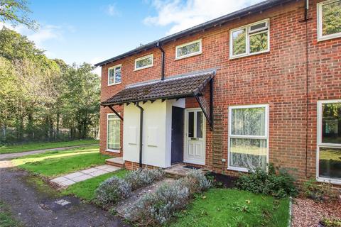 2 bedroom terraced house for sale, Harvester Way, Lymington, Hampshire, SO41