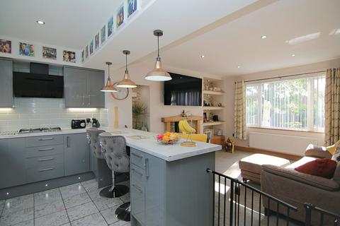 19 Howarth Avenue, Bradford, BD2 1HY