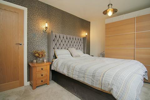 19 Howarth Avenue, Bradford, BD2 1HY