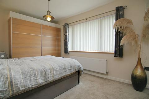 19 Howarth Avenue, Bradford, BD2 1HY