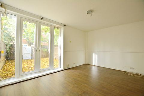 2 bedroom end of terrace house to rent, Hevelius Close, London, SE10