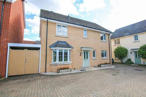 4 bedroom detached house for sale, Buddleia Way, Bury St. Edmunds IP28