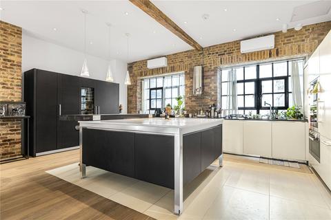3 bedroom apartment to rent, Garrett Street, London, EC1Y