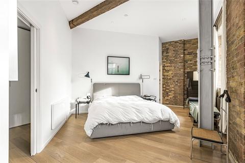 3 bedroom apartment to rent, Garrett Street, London, EC1Y