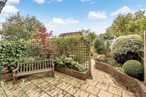 9 Belmont Road, Exeter, EX1 2HF
