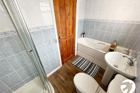 51 Clifton Close, Rochester, ME2 2HG