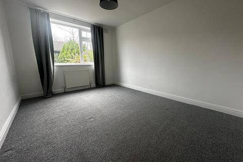 2 bedroom maisonette to rent, Sedgemoor Road, Coventry