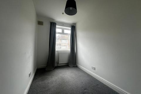 2 bedroom maisonette to rent, Sedgemoor Road, Coventry