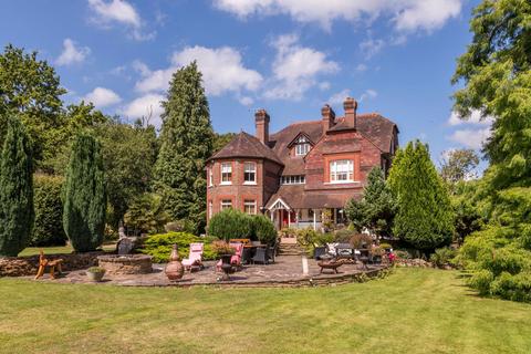 8 bedroom detached house for sale, Honeypot Lane, Limpsfield, TN8