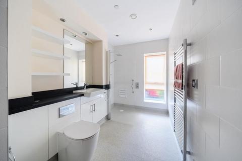 2 bedroom retirement property for sale, Banbury,  Oxfordshire,  OX16