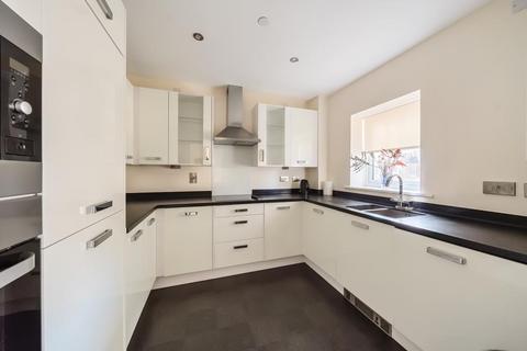 2 bedroom retirement property for sale, Banbury,  Oxfordshire,  OX16