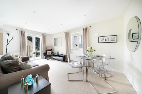 2 bedroom flat for sale, Bellmaker Court, St. Pauls Way, London