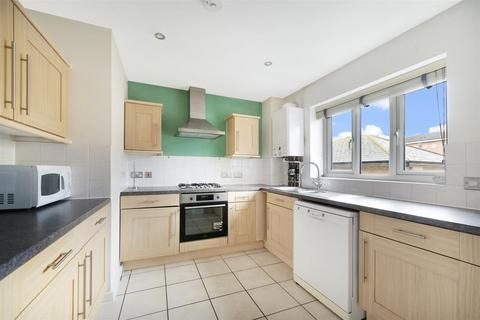 2 bedroom flat for sale, Bellmaker Court, St. Pauls Way, London