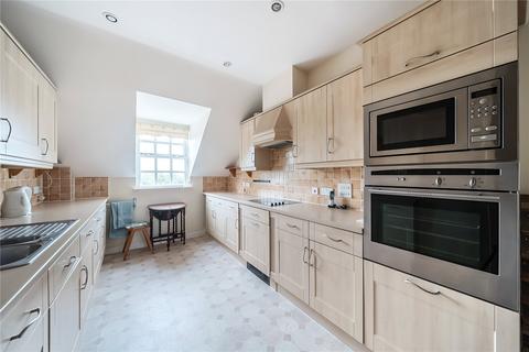 3 bedroom retirement property for sale, Benningfield Gardens, Berkhamsted, Hertfordshire, HP4