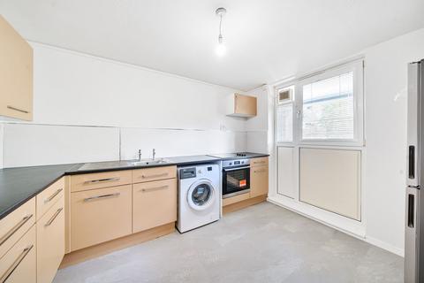 3 bedroom terraced house to rent, Groome House, Black Prince Road, SE11