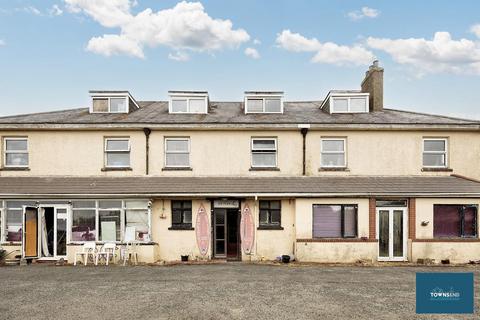 20 bedroom detached house for sale, Tregurrian