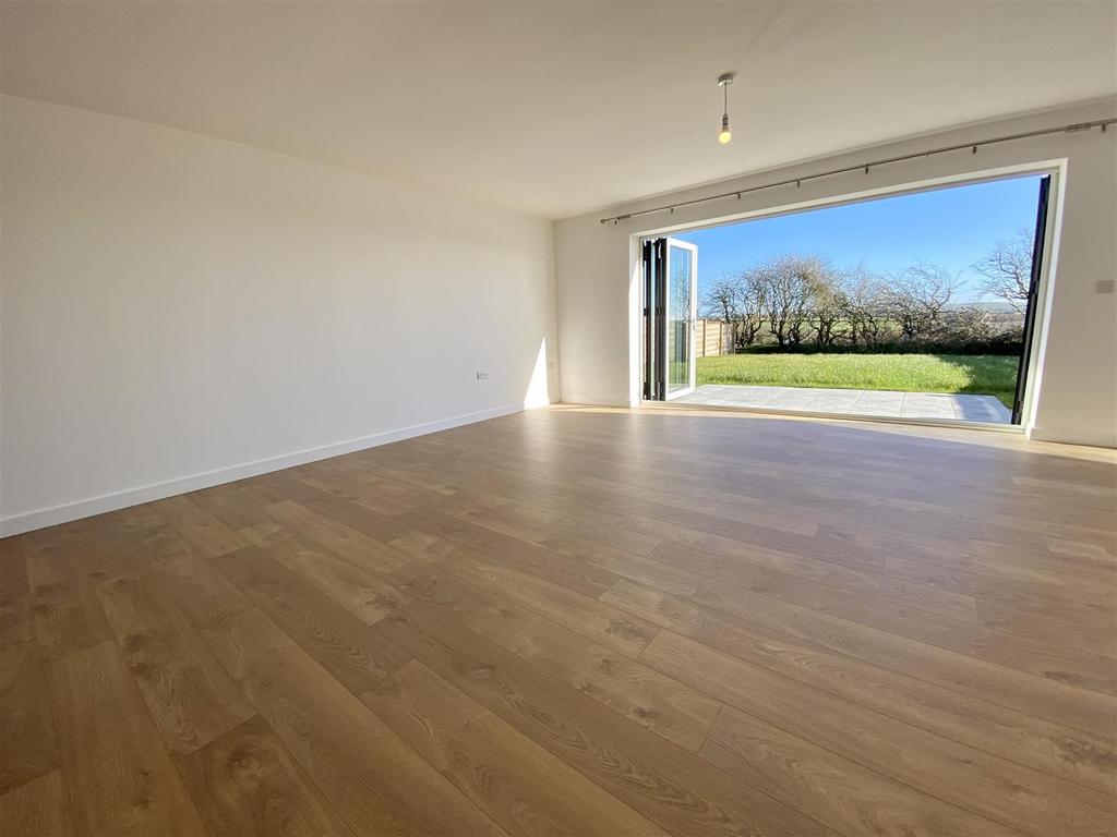 Gwel An Hal, Delabole, PL33 3 bed detached house to rent £1,400 pcm