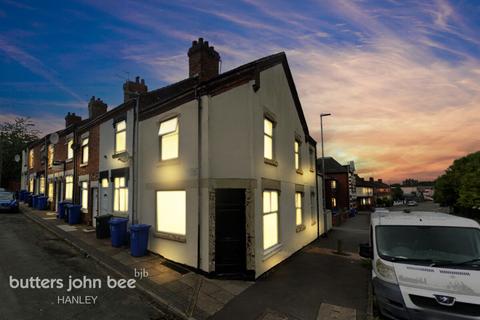 2 bedroom end of terrace house for sale, Moore Street, Stoke-On-Trent ST6 2HF