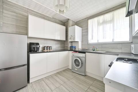 2 bedroom flat for sale, Hallfield Estate, Bayswater, London, W2