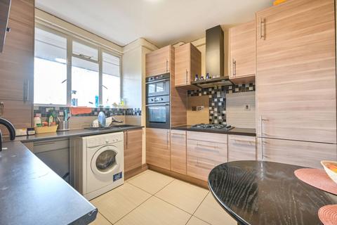 1 bedroom flat for sale, Hallfield Estate, Bayswater, London, W2