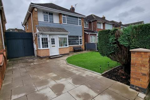 3 bedroom detached house for sale, Lanesborough Road, Leicester, LE4