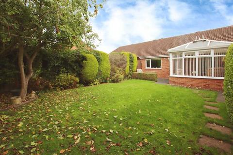 2 bedroom bungalow for sale, Falklands Close, Lincoln