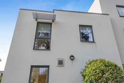 1 bedroom apartment for sale, Wilton Court, Southbank Road, Kenilworth