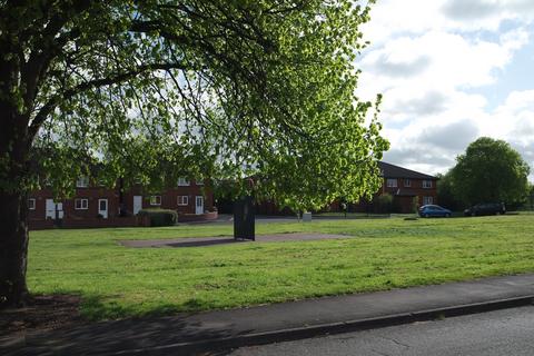 2 bedroom house to rent, Farnham Road, Loughborough LE11