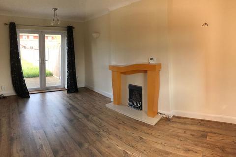 2 bedroom house to rent, Farnham Road, Loughborough LE11