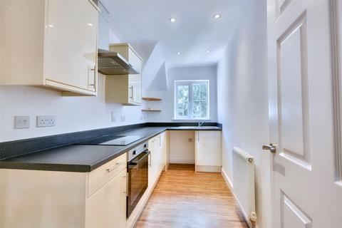 57 Clementine Drive, Mapperley, Nottingham, NG3 5UX
