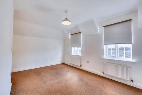 57 Clementine Drive, Mapperley, Nottingham, NG3 5UX