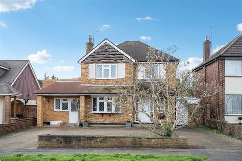 5 Bowyer Crescent, Denham, Uxbridge, UB9 5JE