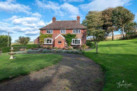 4 bedroom detached house for sale, Bowcombe Road, Newport