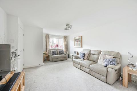 2 Oleander Close, Tamworth, B79 0ES