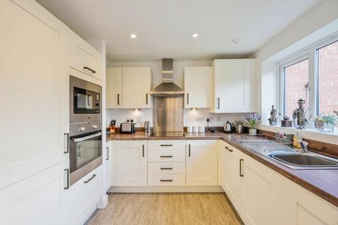 2 Oleander Close, Tamworth, B79 0ES