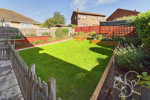 3 bedroom semi-detached house for sale, Canterbury Road, Sudbury