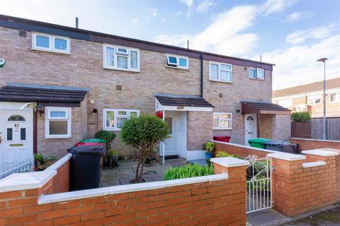 80 Greenside, Slough, SL2 1ST