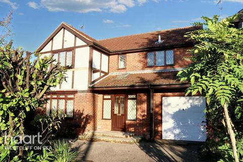 8 Wakering Road, Shoeburyness, Southend-on-sea, SS3 9SY