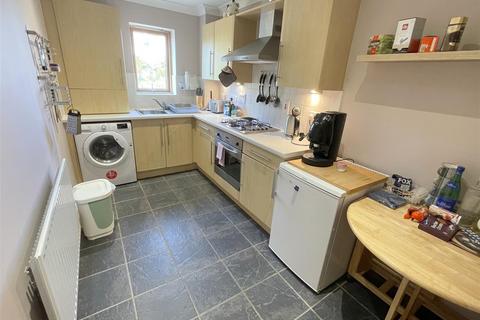 2 bedroom apartment for sale, Hening Avenue, Ipswich