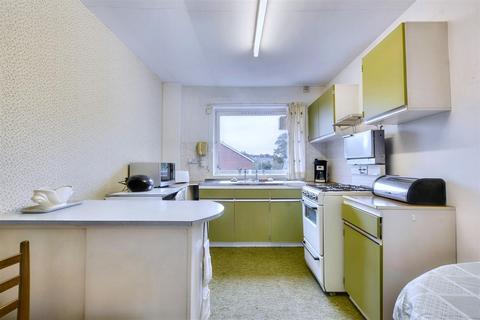 2 bedroom maisonette for sale, Raibank Gardens, Woodthorpe, Nottingham