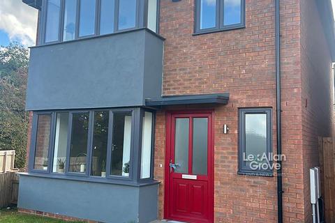 4 bedroom detached house for sale, Lower City Road, Tividale