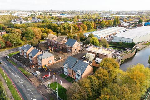 4 bedroom detached house for sale, Lower City Road, Tividale