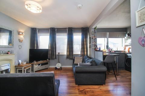 1 bedroom flat for sale, John Street, North Shields