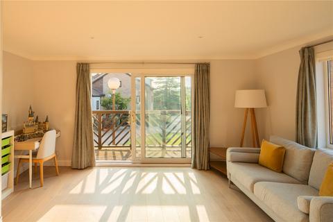 8 Albany Mews, Kingston Upon Thames, KT2 5SL