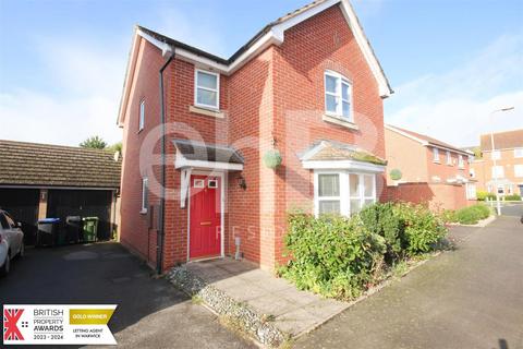 3 bedroom detached house to rent, Claypitts Boulevard, Chase Meadow, Warwick