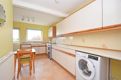 3 bedroom detached house for sale, Reynaulds Close, Belvidere, Shrewsbury