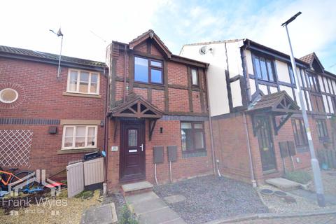 2 bedroom terraced house to rent, Gilderdale Court, Lytham St Annes, Lancashire