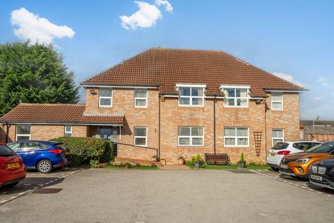 1 bedroom apartment for sale, The Village, York