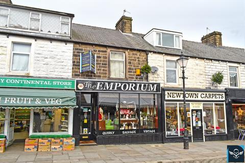 2 bedroom terraced house for sale, Albert Road, Barnoldswick