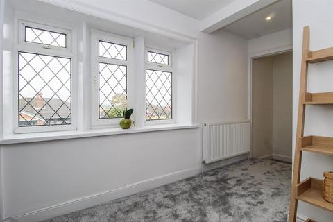 2 bedroom cottage for sale, Chidswell Lane, Dewsbury WF12